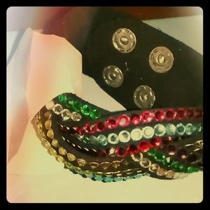 Fashion bracelet, multiple colors on a strap